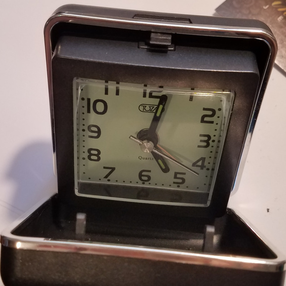 Vintage TUZAJ Travel Alarm Clock, Mechanical, Work retro night stand decor - Picture 5 of 8